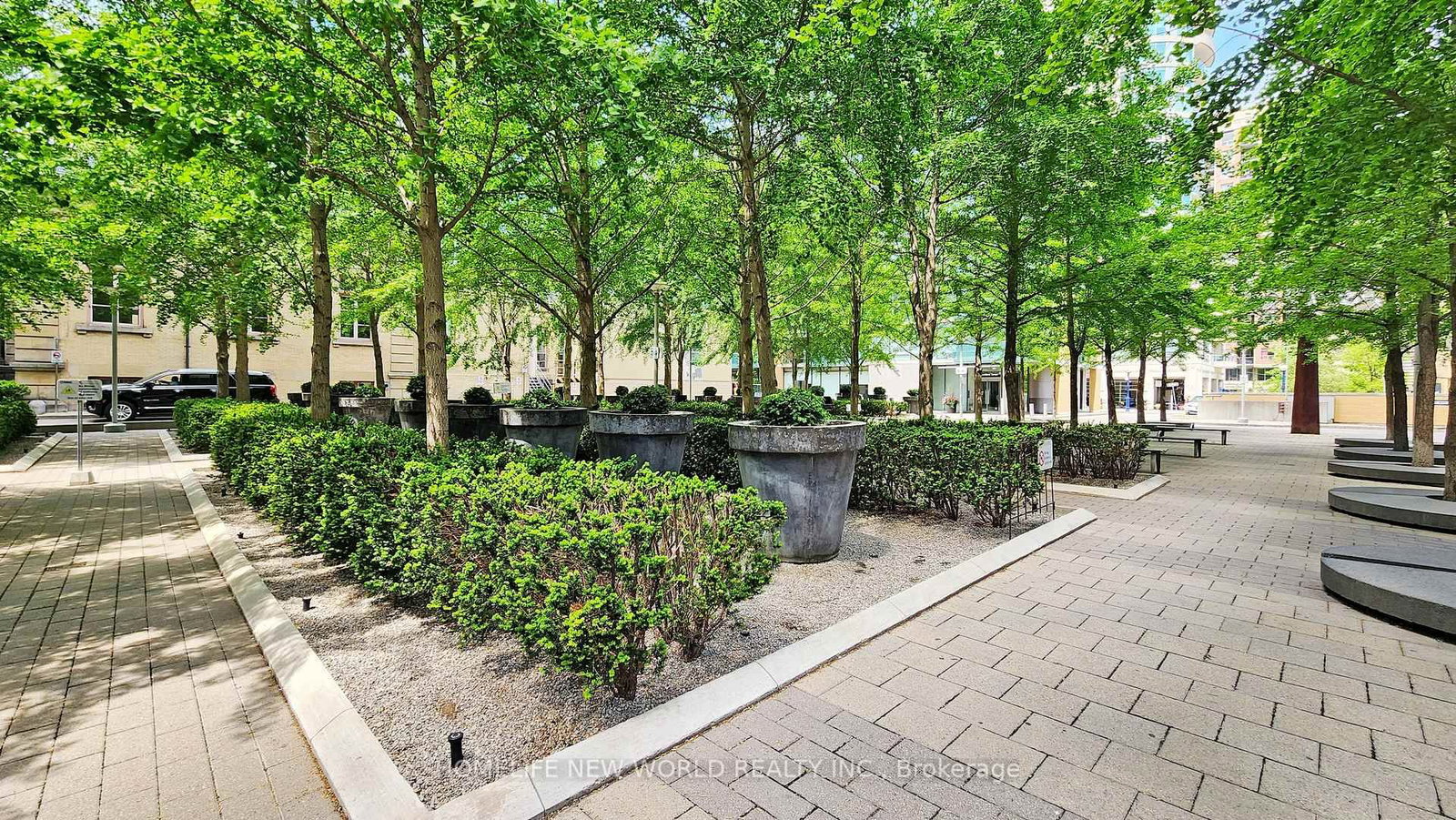 18 Yorkville Avenue • #312 • Toronto, ON photo 42