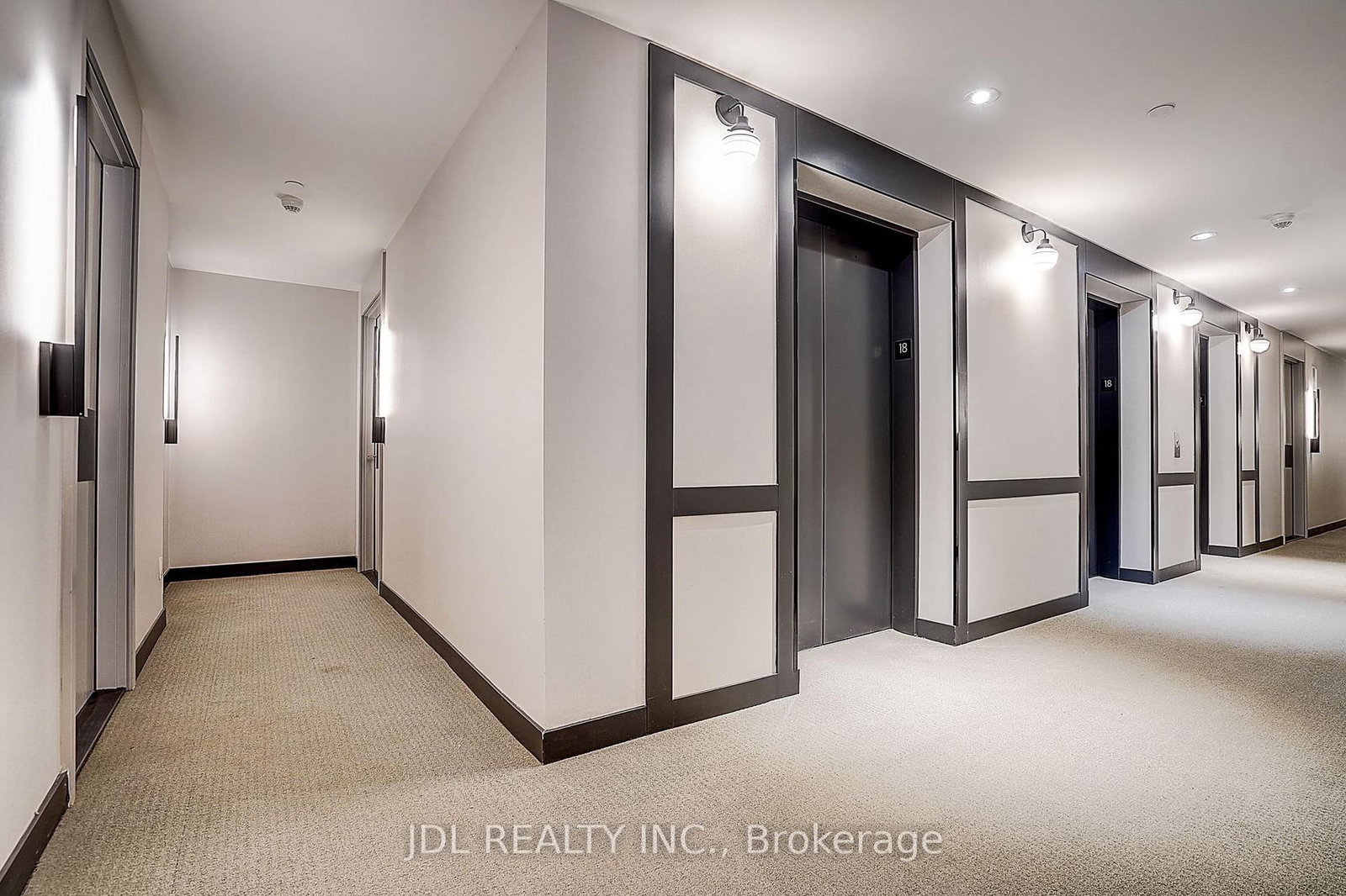 33 Helendale Avenue • #1811 • Toronto, ON photo 50