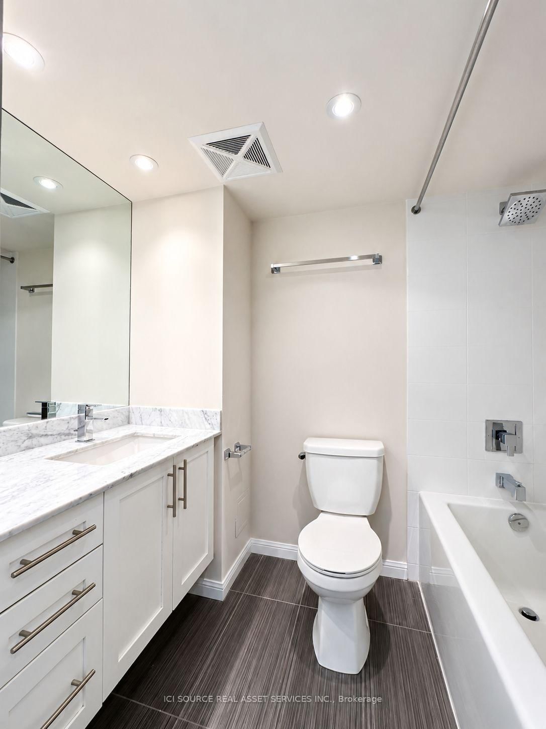 85 East Liberty Street • #725 • Toronto, ON photo 10