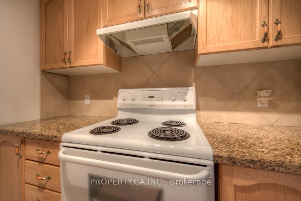 778 Sheppard Avenue W • #301 • Toronto, ON photo 11