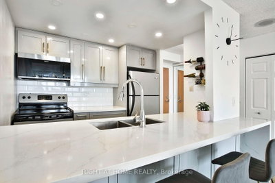 7 Concorde Place • #2212 • Toronto, ON photo 5