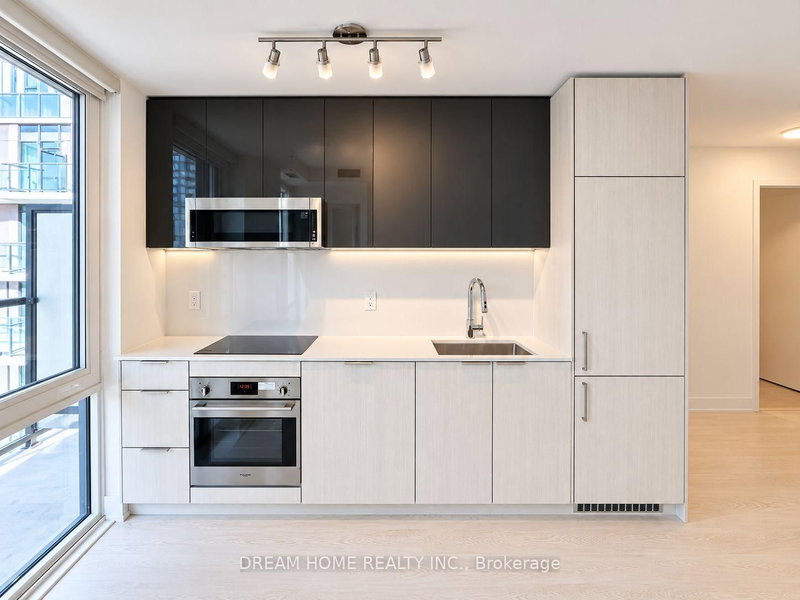 917 - 308 Jarvis Street