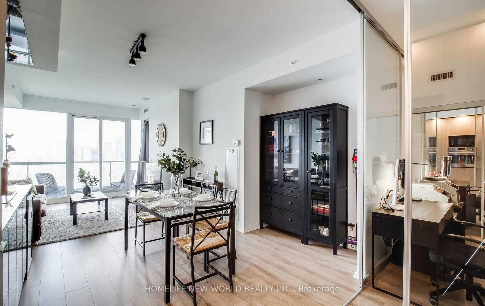 70 Temperance Street • #4317 • Toronto, ON photo 12