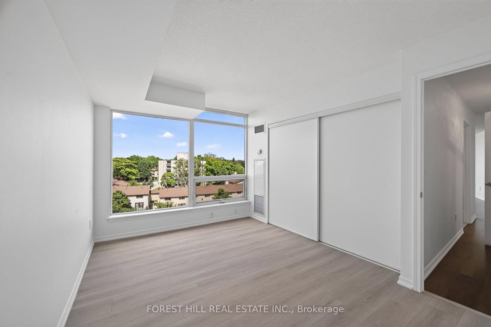 18 Valley Woods Road • #PH310 • Toronto, ON photo 16