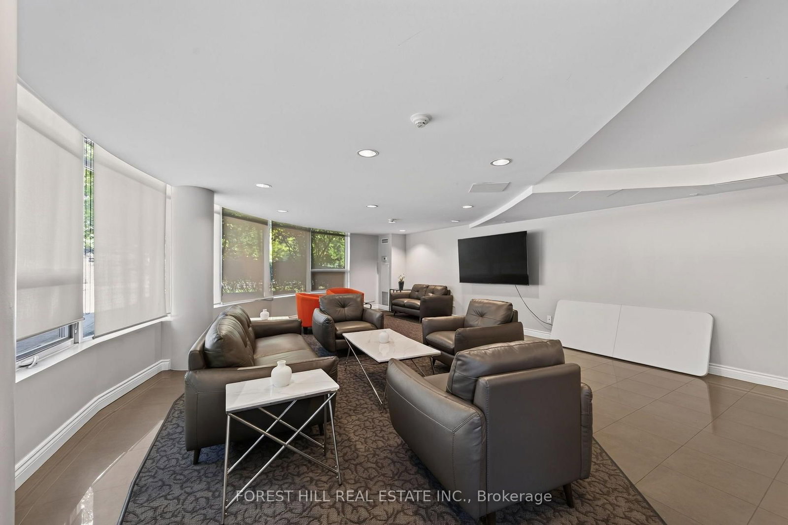 18 Valley Woods Road • #PH310 • Toronto, ON photo 24
