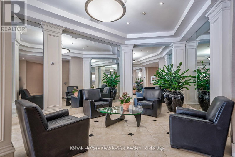 203 - 801 King Street W