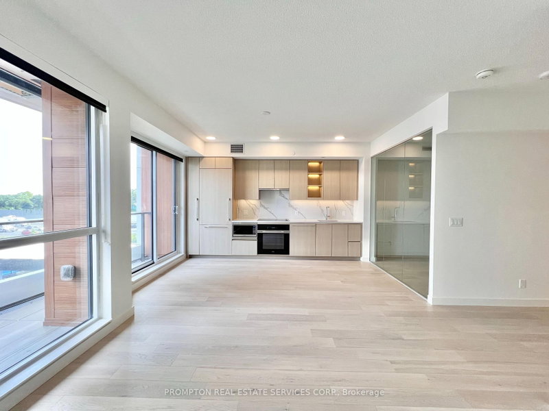 27 McMahon Dr photo 5