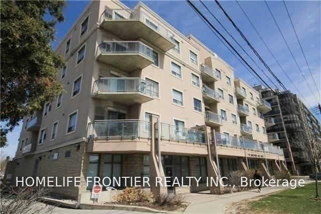 102 - 778 Sheppard Avenue W