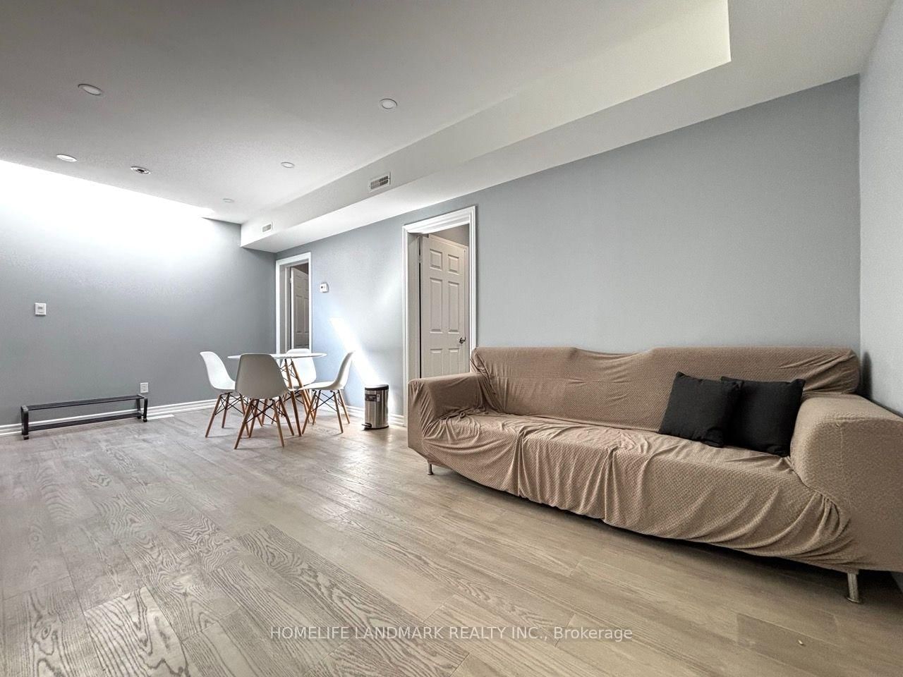 Unit 1 - 3229 Yonge Street, Toronto 5