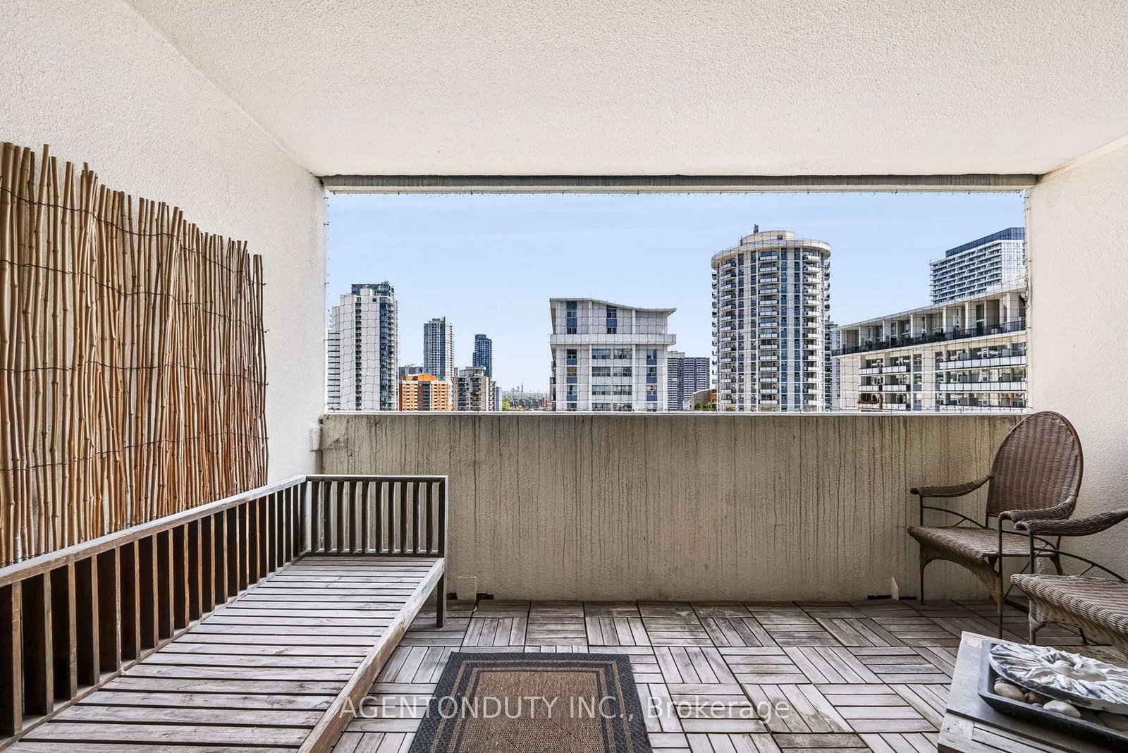 25 Maitland Street • #1602 • Toronto, ON photo 22