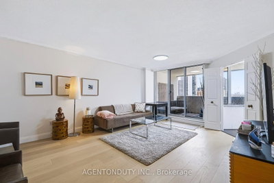 25 Maitland Street • #1602 • Toronto, ON photo 7