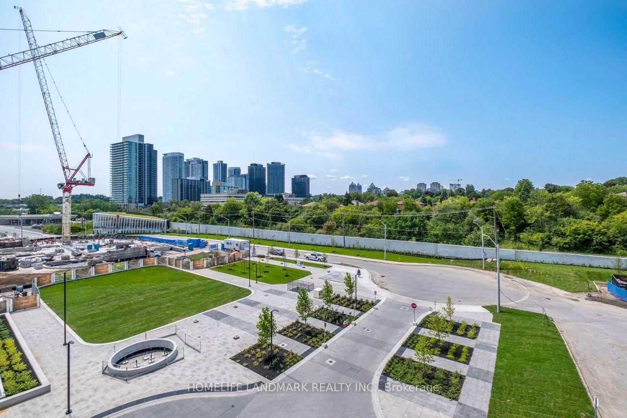 29 Green Trail Court • #215 • Toronto, ON photo 36