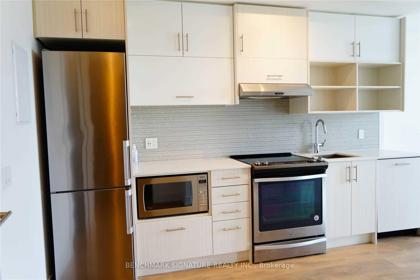 907-128 Fairview Mall Dr, Toronto, view 2
