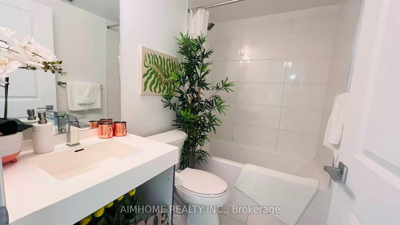 2803-251 Jarvis St, Toronto, view 13