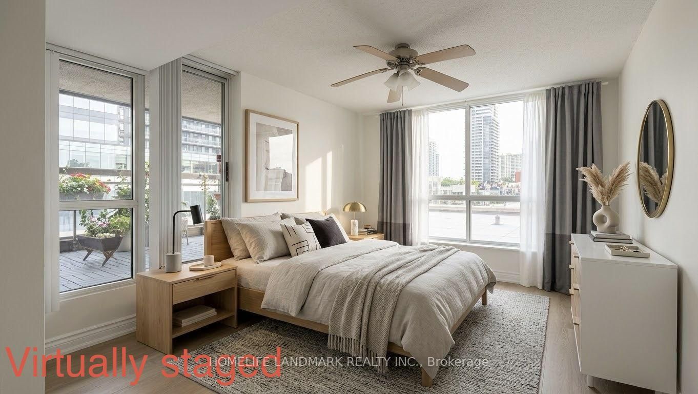 18 Parkview Avenue • #312 • Toronto, ON photo 12