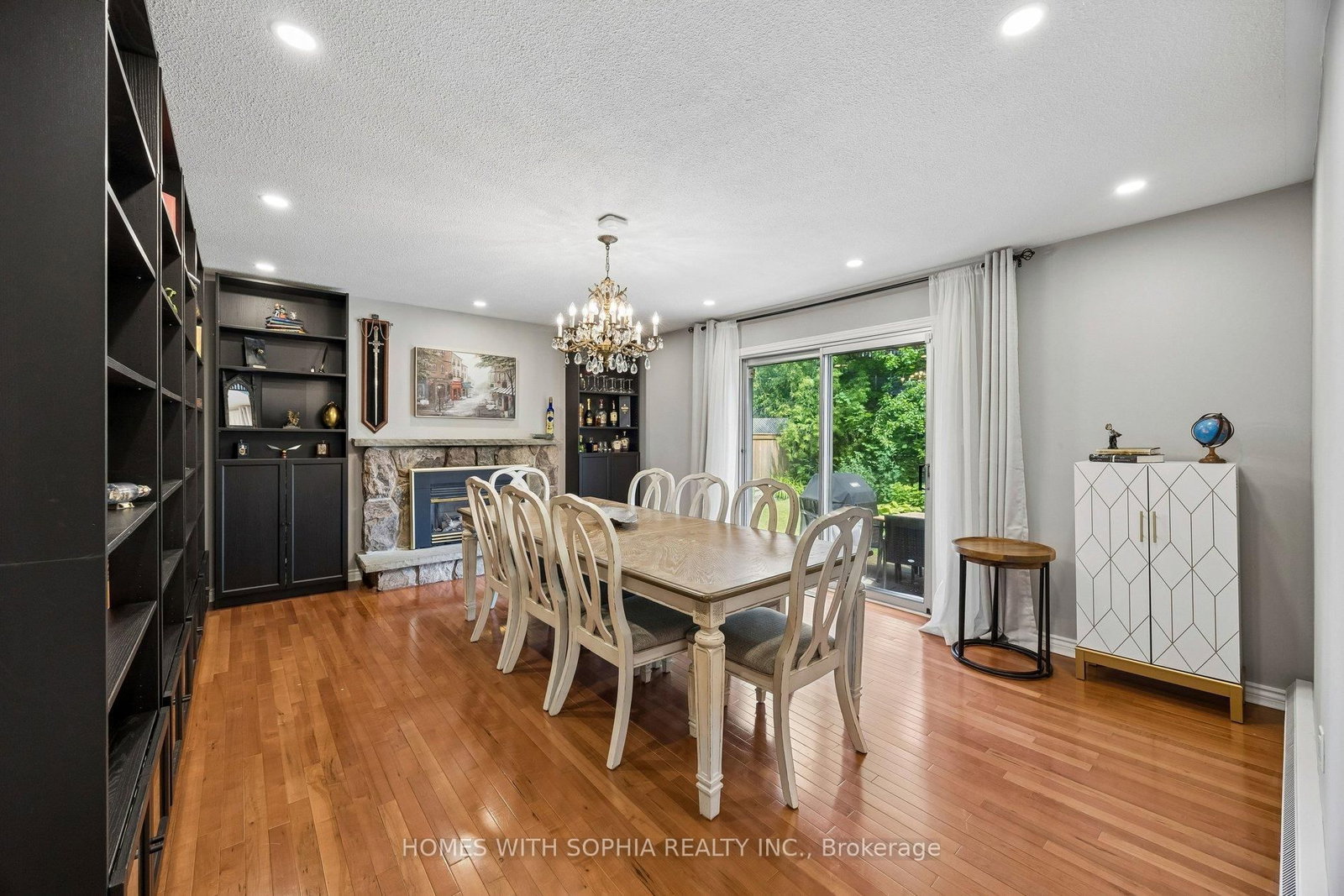 34 Rustywood Drive • Toronto, ON photo 26