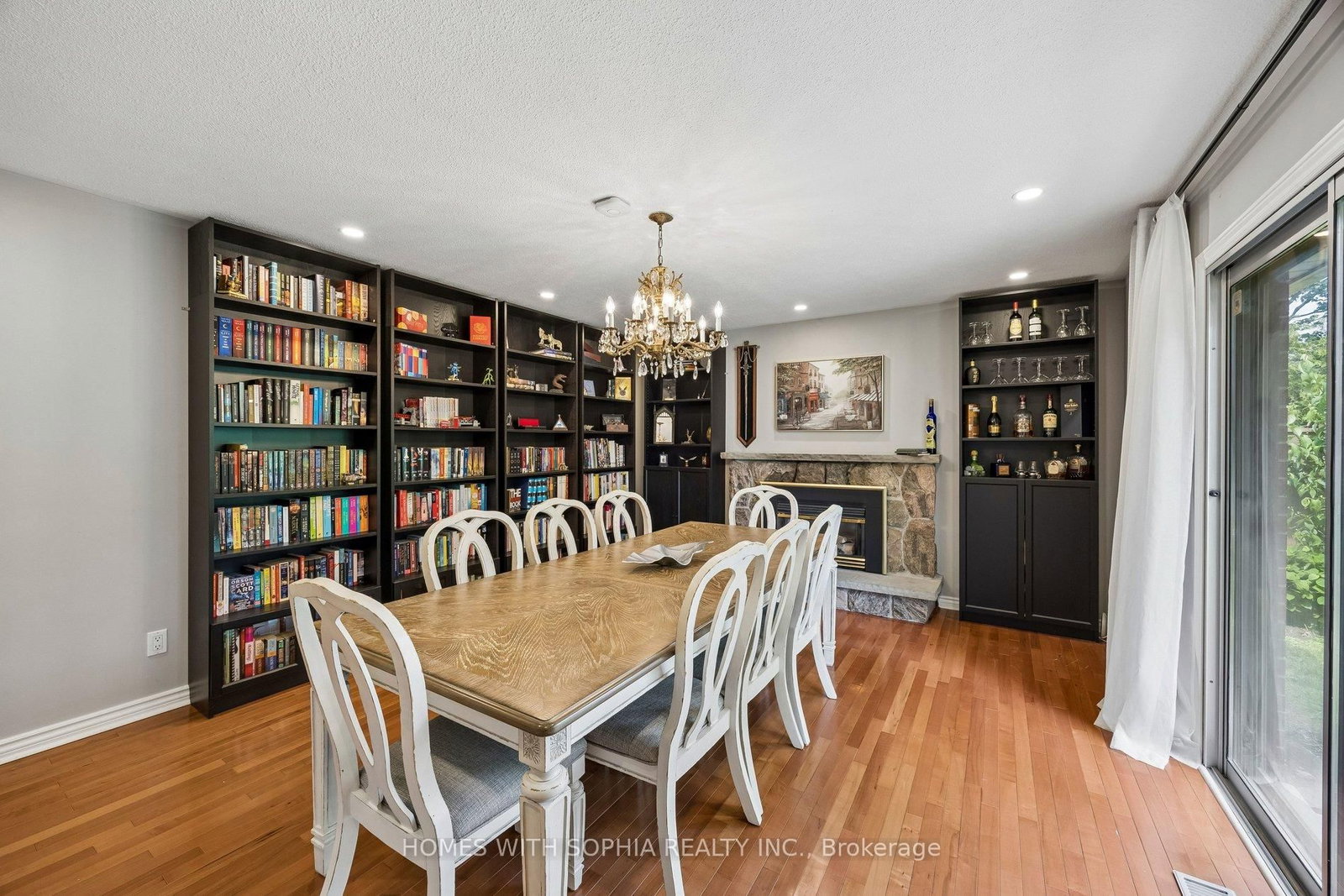 34 Rustywood Drive • Toronto, ON photo 28