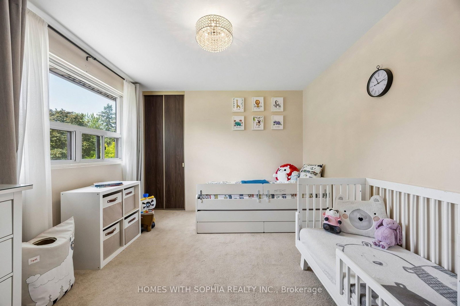 34 Rustywood Drive • Toronto, ON photo 37