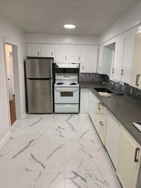 Main Floor - 224 Finch Avenue E