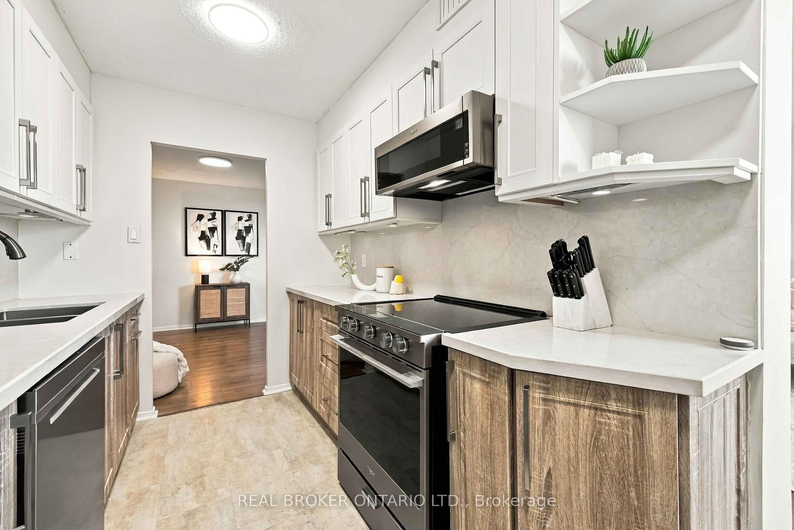 5 Old Sheppard Avenue • #1805 • Toronto, ON photo 18