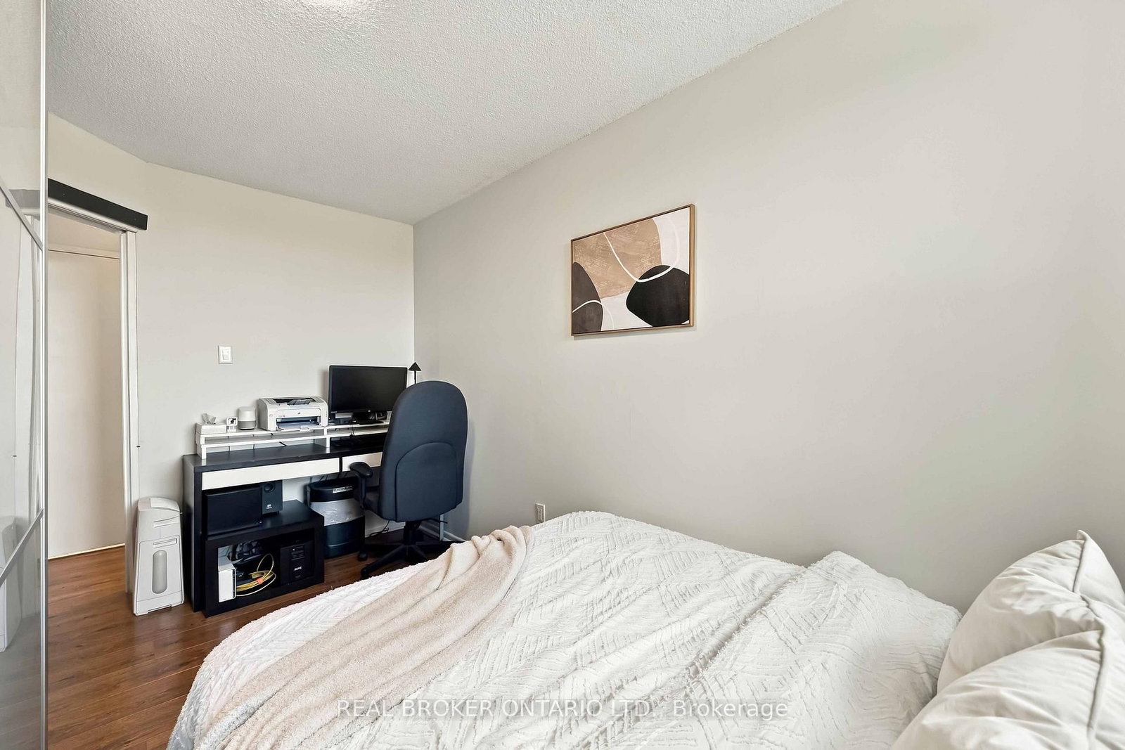 5 Old Sheppard Avenue • #1805 • Toronto, ON photo 24