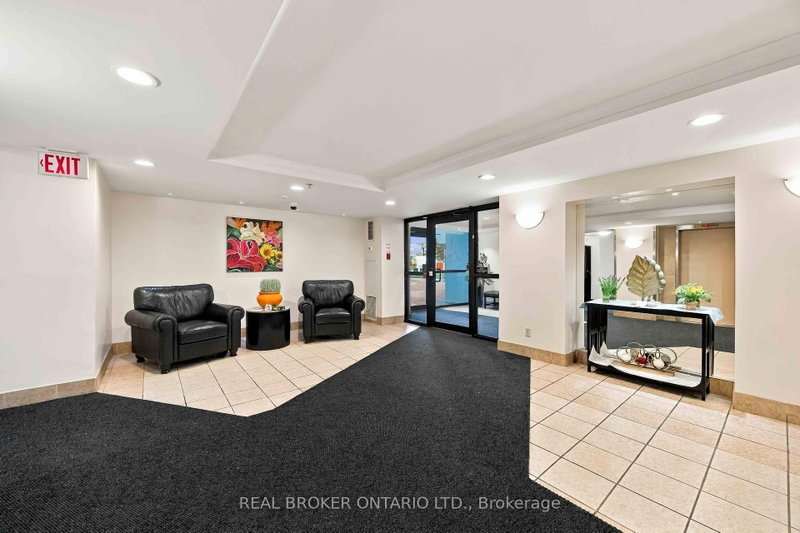 1805 - 5 Old Sheppard Avenue
