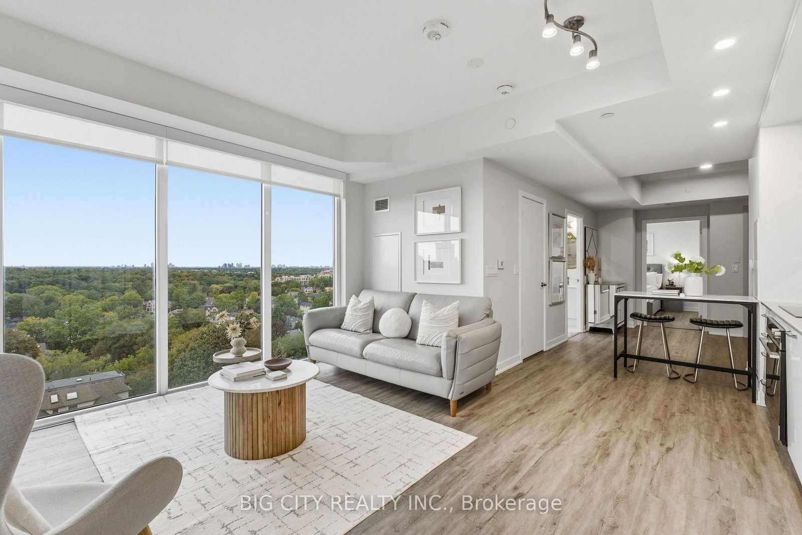 1 Cardiff Road • #1006 • Toronto, ON photo 11
