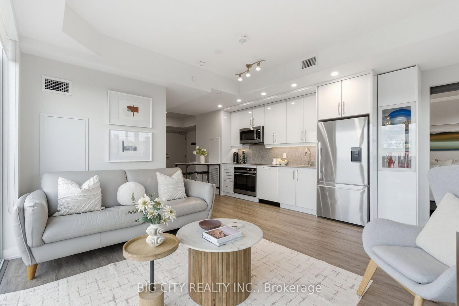 1 Cardiff Road • #1006 • Toronto, ON photo 15