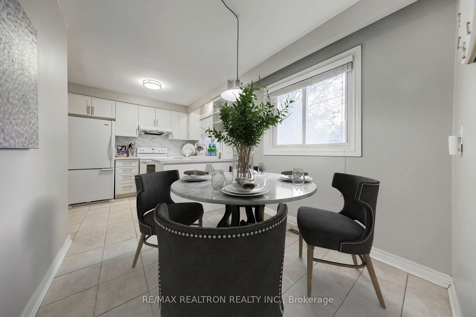58 Reiber Crescent • Toronto, ON photo 14