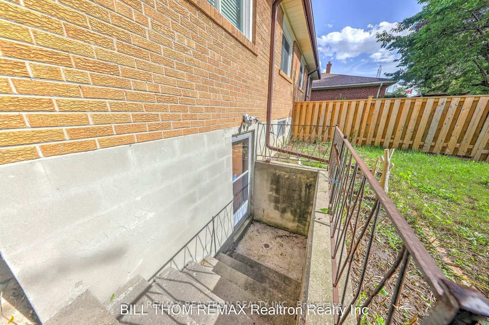 58 Reiber Crescent • Toronto, ON photo 28