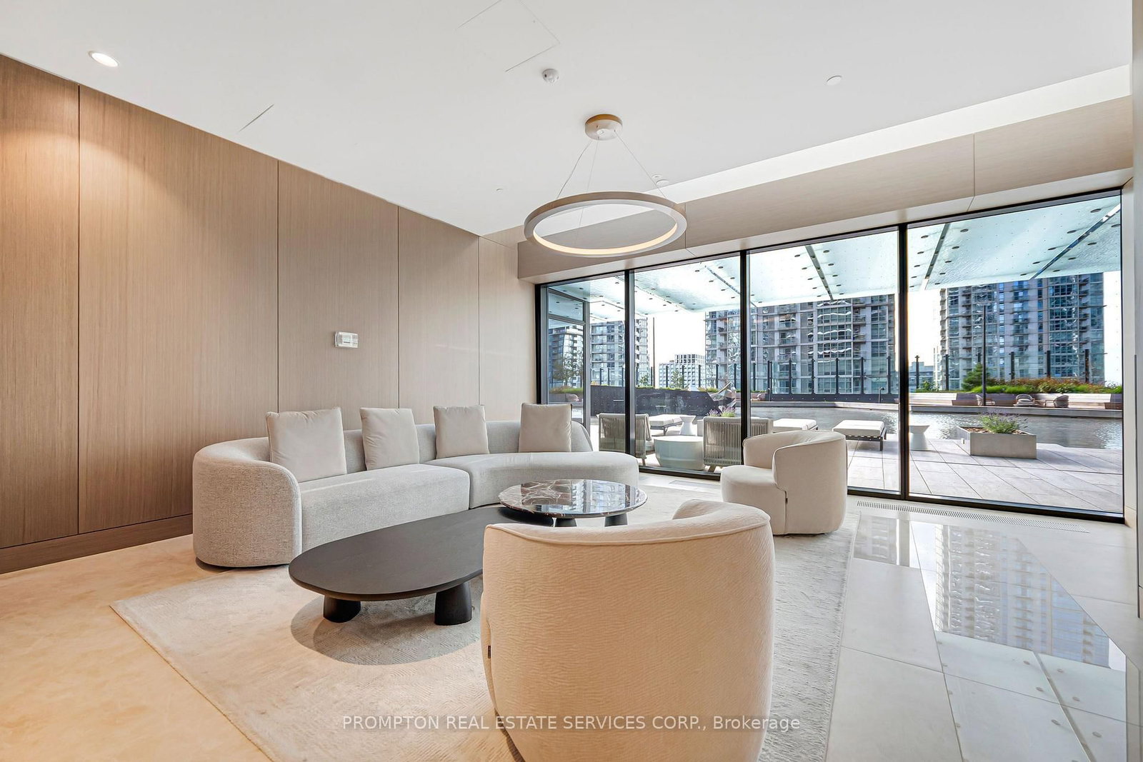 1 Concord cityplace Way • #5210 • Toronto, ON photo 23