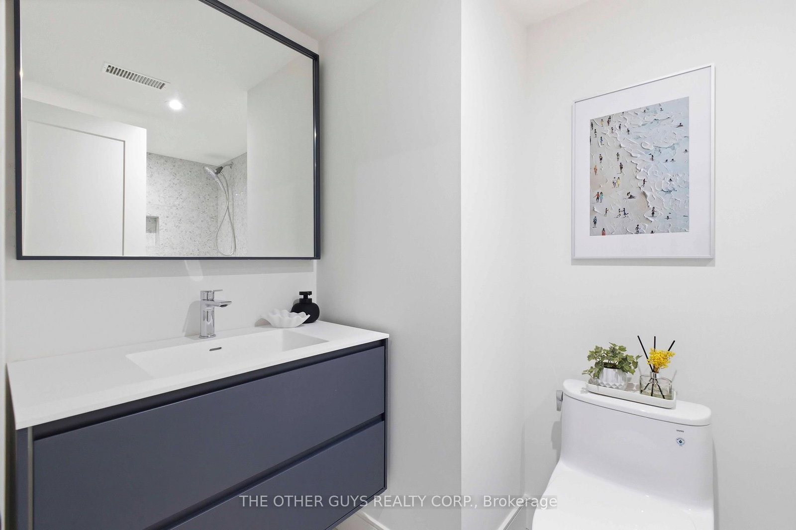 9R Clintwood Gate • #18 • Toronto, ON photo 21