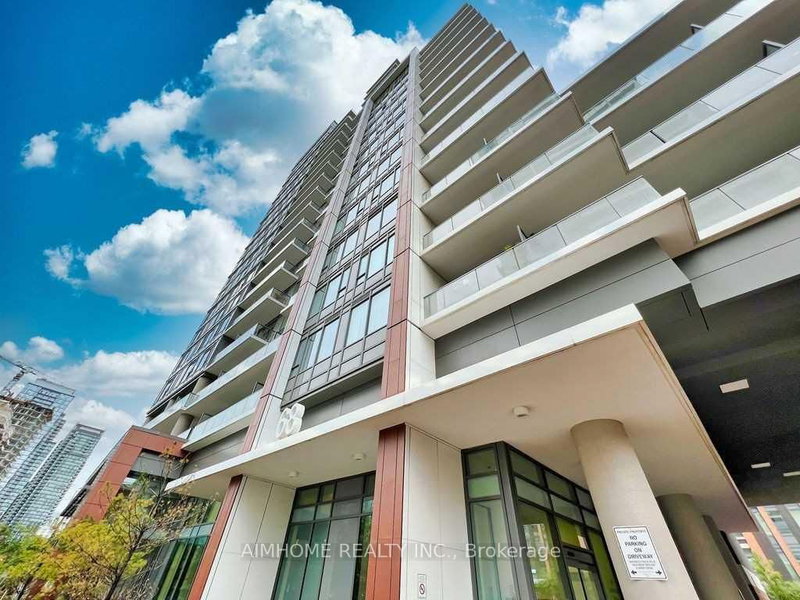 812 - 68 Canterbury Place