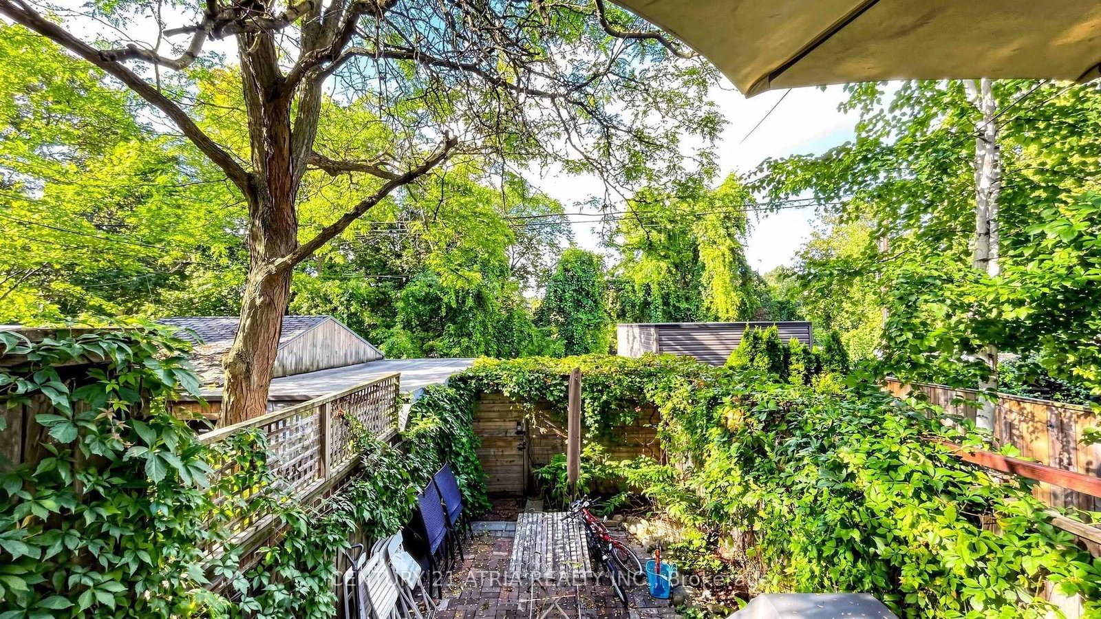 46 Belmont Street • Toronto, ON photo 42