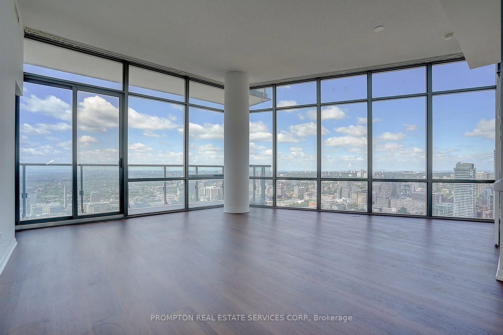 832 Bay Street • #4903 • Toronto, ON photo 10