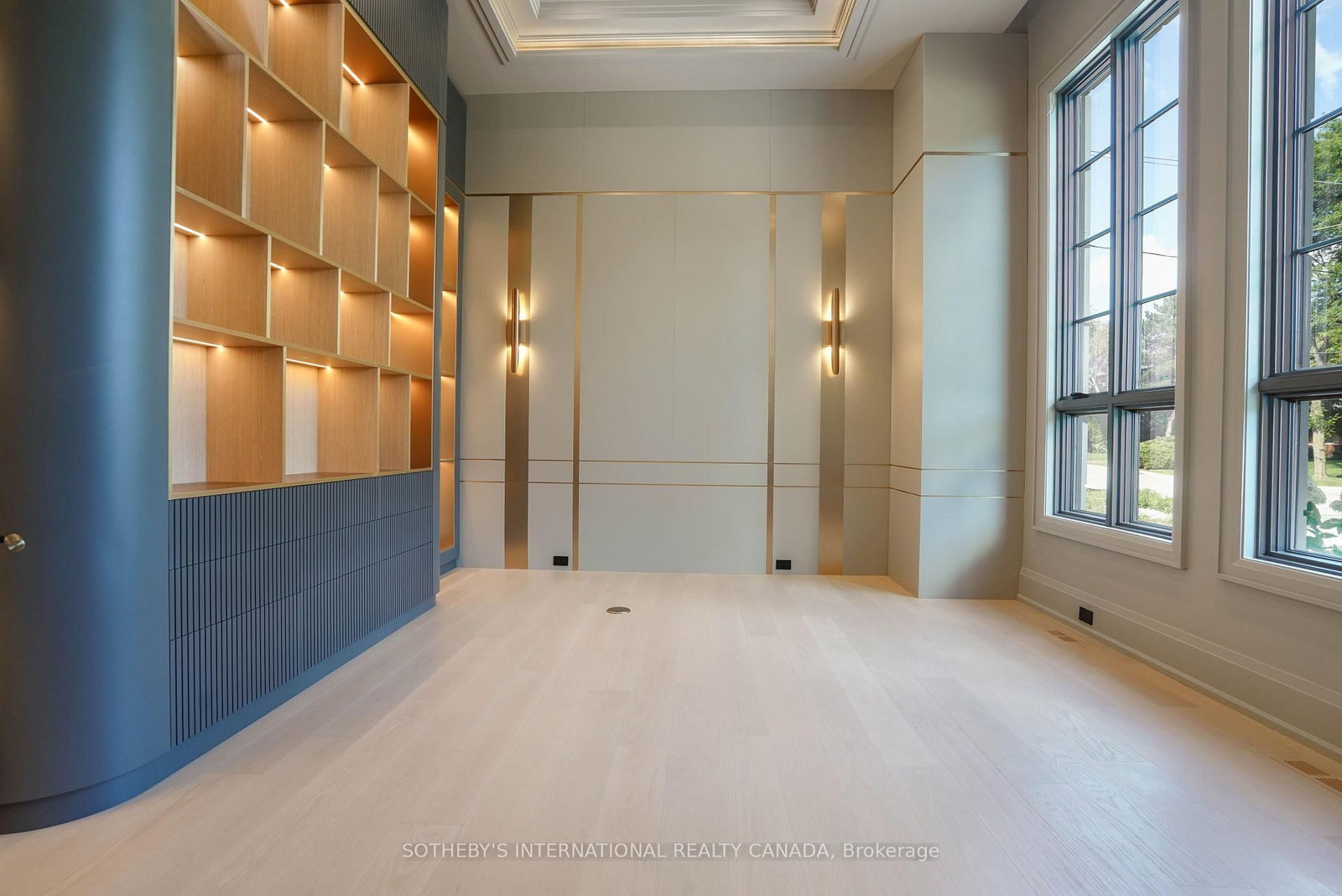 149 Highland Crescent • Toronto, ON photo 8