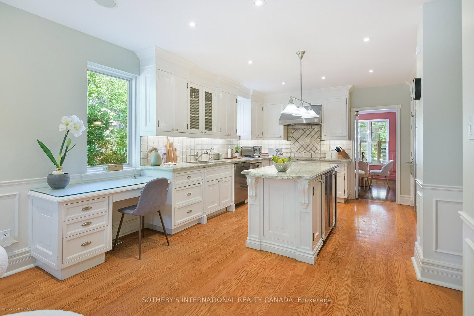 186 Rosedale Heights Drive • Toronto, ON photo 13