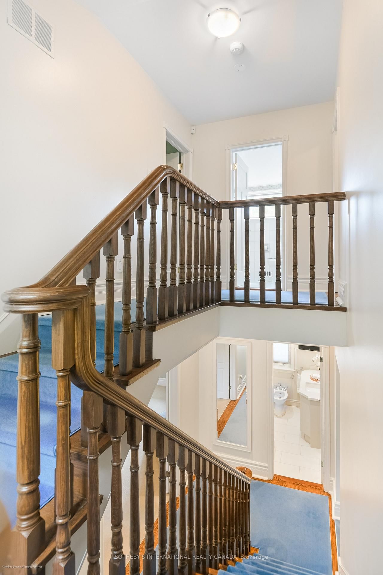 186 Rosedale Heights Drive • Toronto, ON photo 26