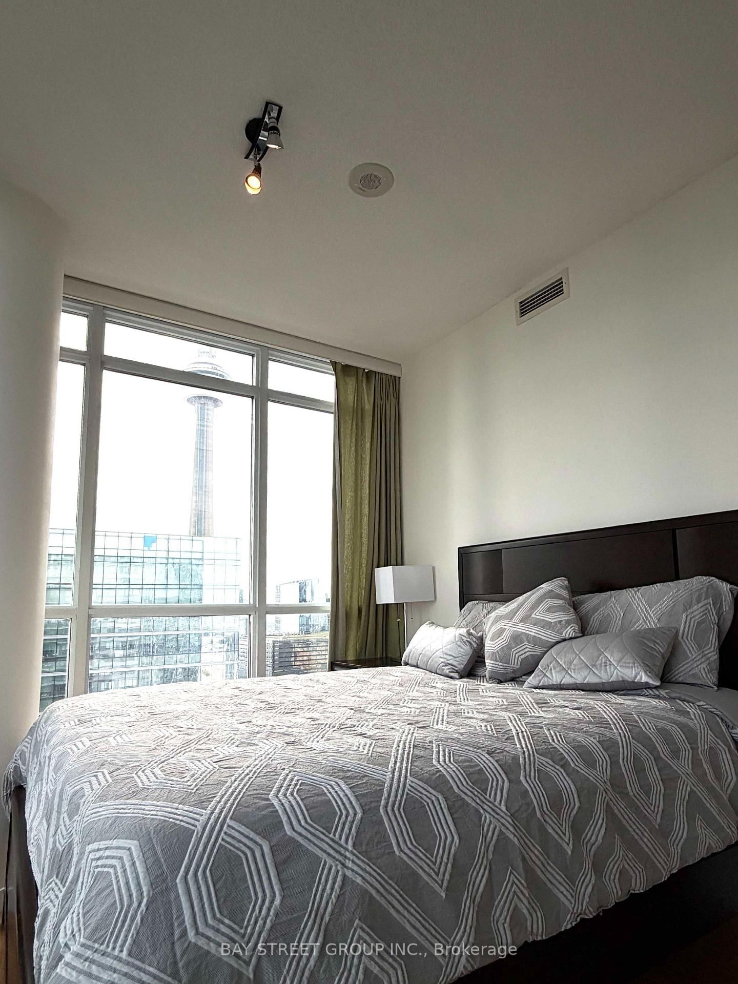 65 Bremner Boulevard • #4602 • Toronto, ON photo 9