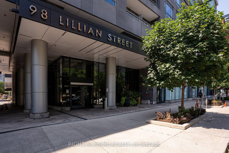 # 916 - 98 Lillian Street