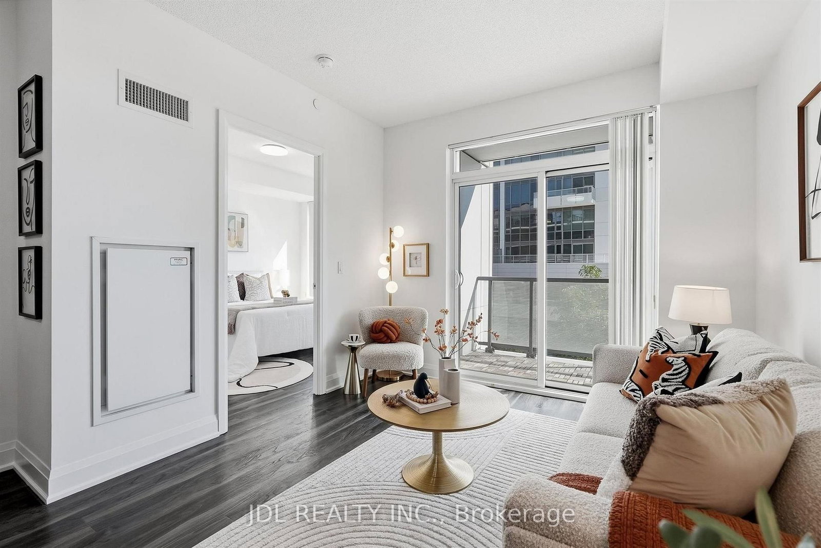 68 Canterbury Place • #220 • Toronto, ON photo 12