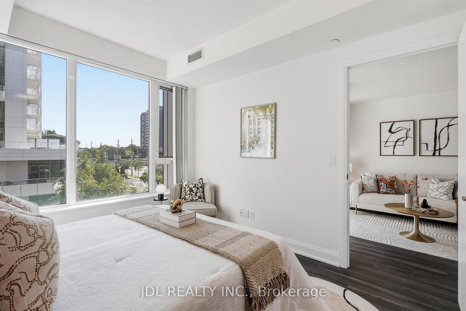 68 Canterbury Place • #220 • Toronto, ON photo 17