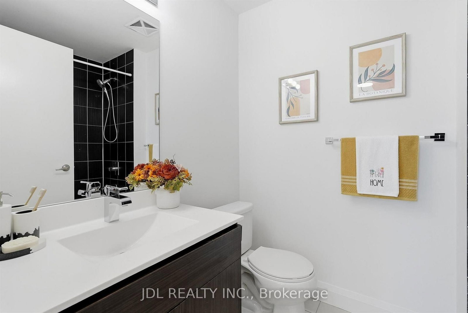 68 Canterbury Place • #220 • Toronto, ON photo 21