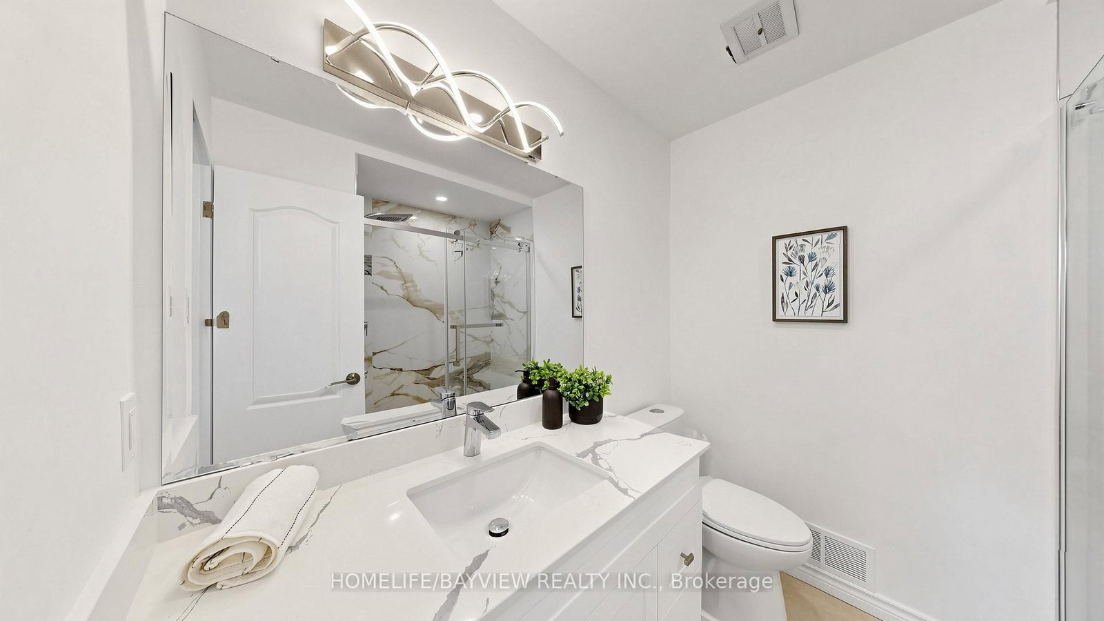 27 Bedle Avenue • Toronto, ON photo 31