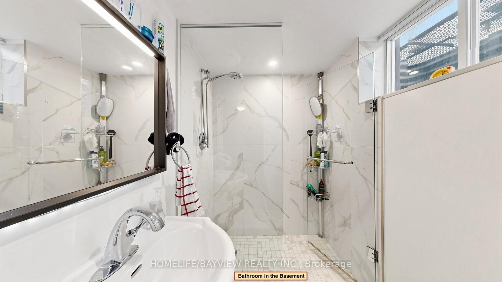 27 Bedle Avenue • Toronto, ON photo 39