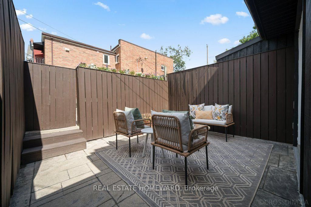 58 Foxley Street • Toronto, ON photo 19