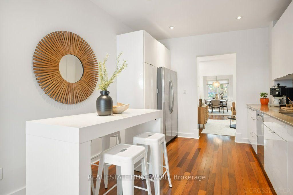 58 Foxley Street • Toronto, ON photo 23