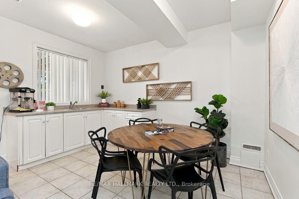 53 Fairchild Avenue • Toronto, ON photo 26