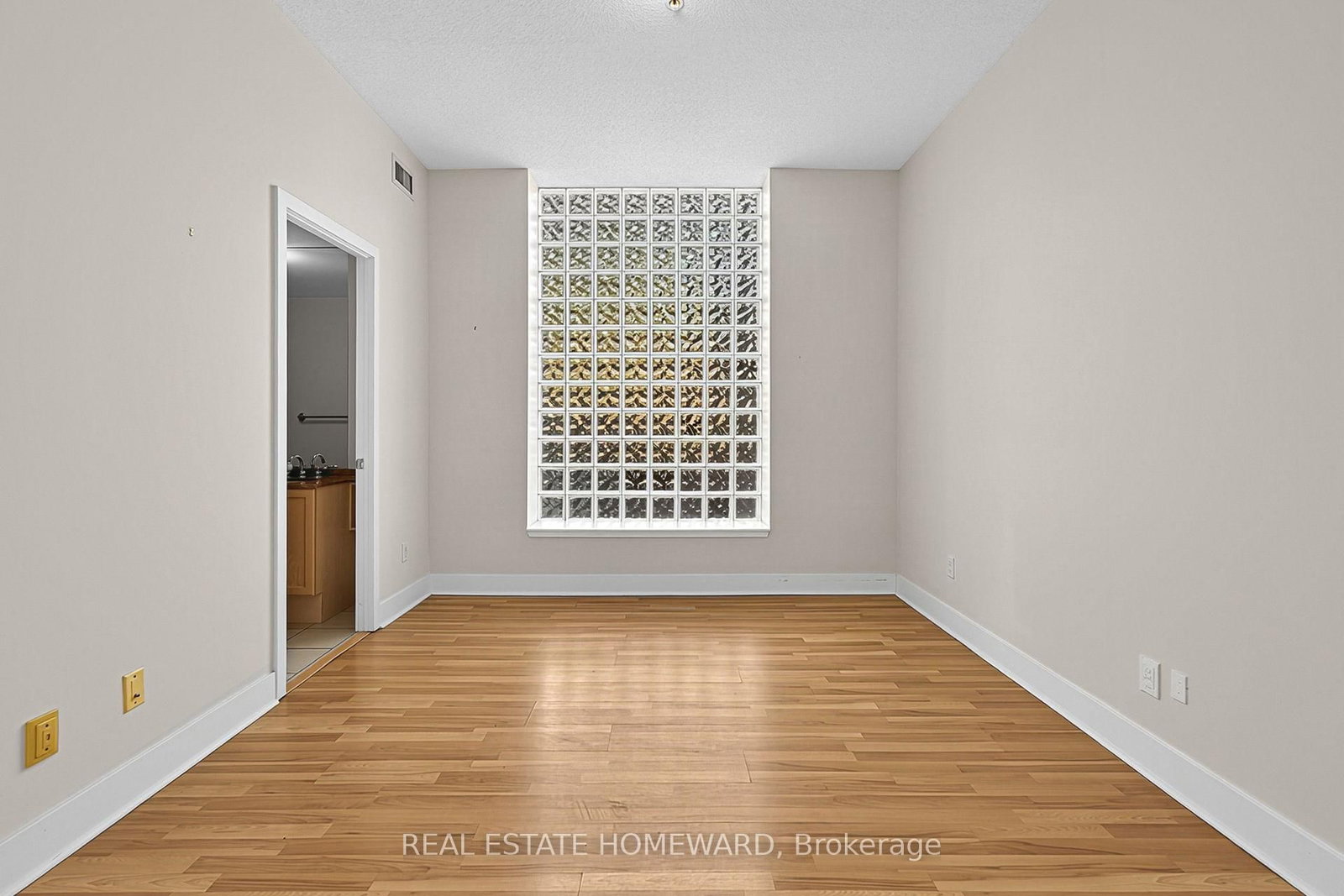 168 King Street E • #302 • Toronto, ON photo 24