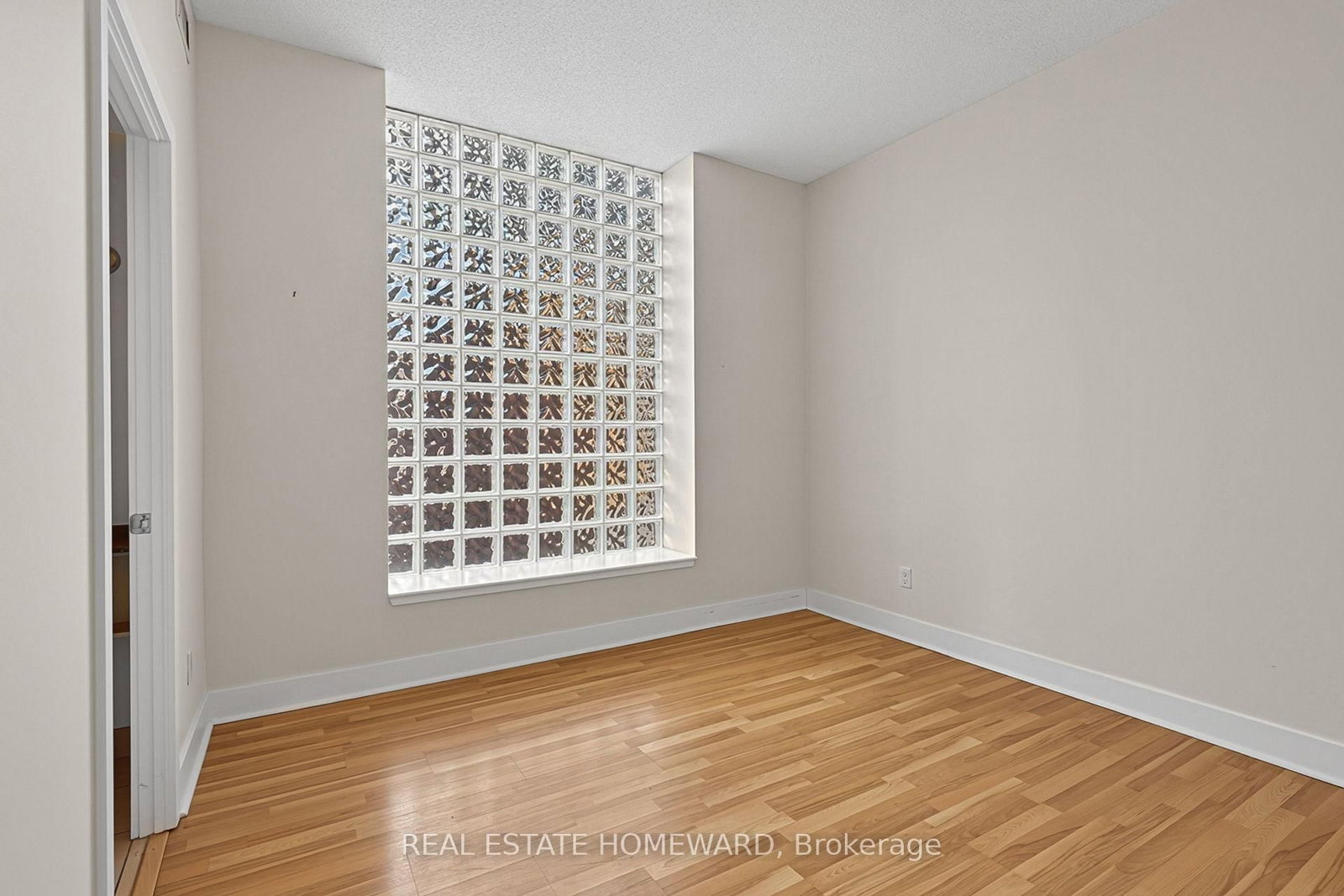 168 King Street E • #302 • Toronto, ON photo 26